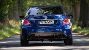 C-Class W205 C63 Style Diffuser & Muffler Black Package