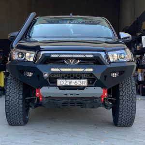 Off-Road Animal Predator Bull bar, Toyota Hilux N80, 2021 on