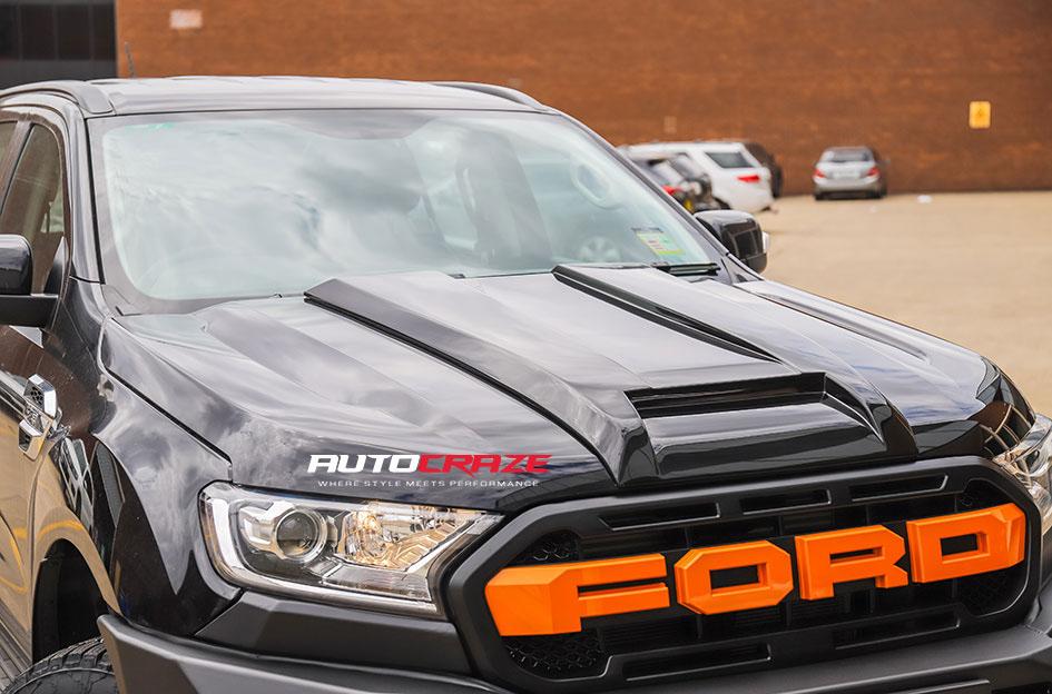 FORD EVEREST VAPOR BLACK MACHINED WITH DARK TINT