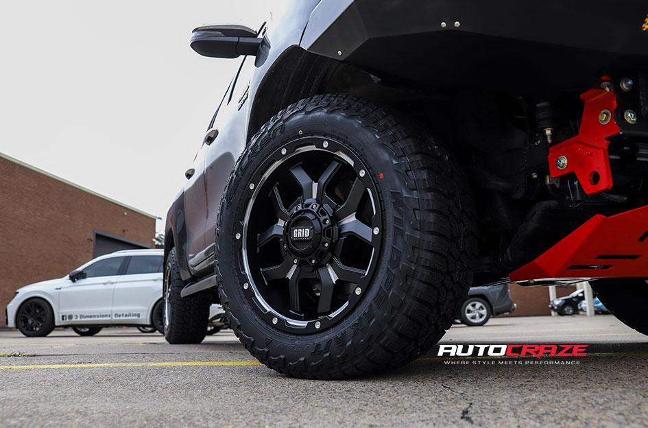 TOYOTA HILUX N80 4WD GD07 MATTE BLACK MILLED