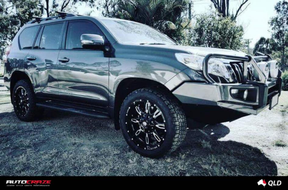 TOYOTA-PRADO-SCYTHE-GLOSS-BLACK-MILLED-ACCENTS