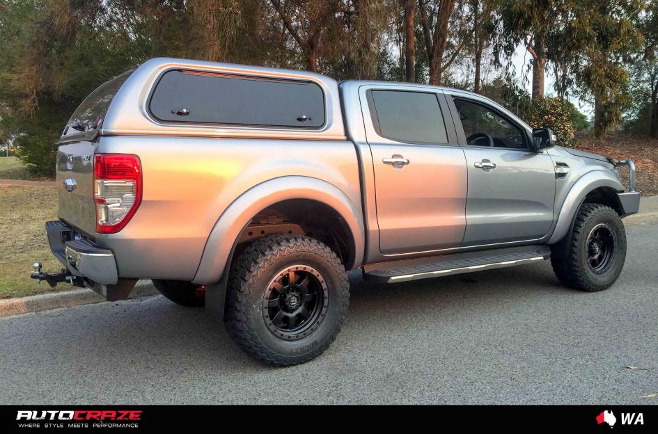FORD-RANGER-TROPHY-MATTE-BLACK-WITH-ANTHRACITE-RING-9