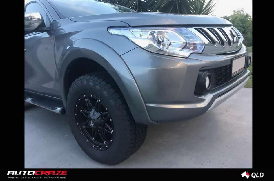 MITSUBISHI TRITON HOSTAGE MATTE BLACK