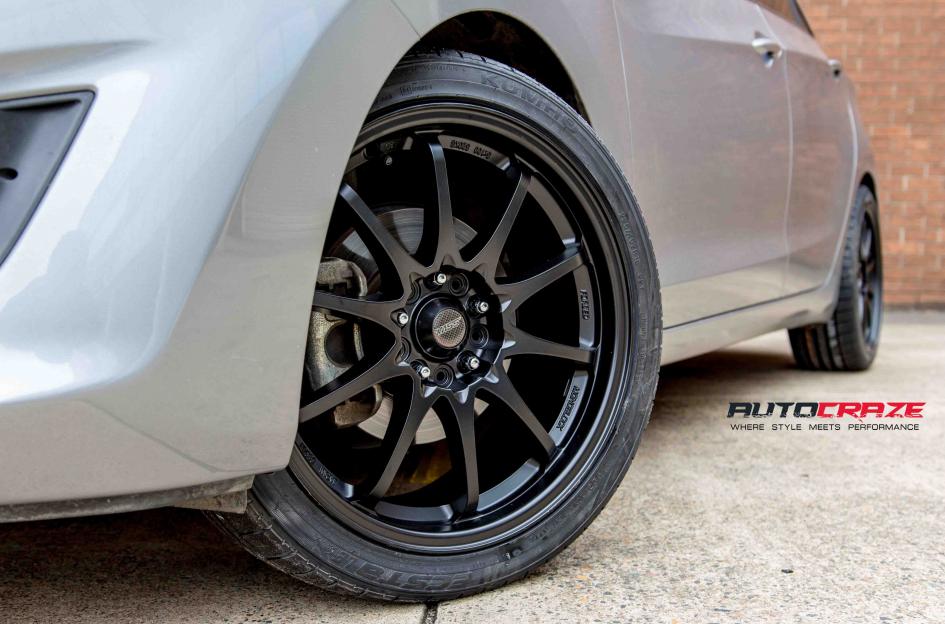 HYUNDAI I30 ROTATE MATTE BLACK 