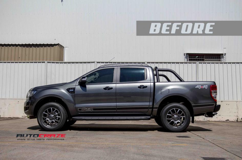 FORD-RANGER-VAPOR-BLACK-MACHINED-WITH-DARK-TINT