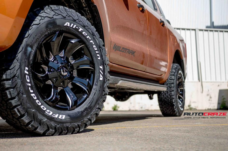 FORD RANGER CLEAVER GLOSS BLACK MILLED ACCENTS