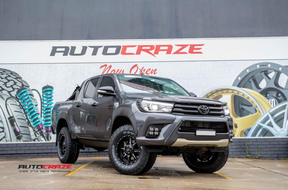 TOYOTA HILUX N80 4WD T14 SATIN BLACK MILLED ACCENTS