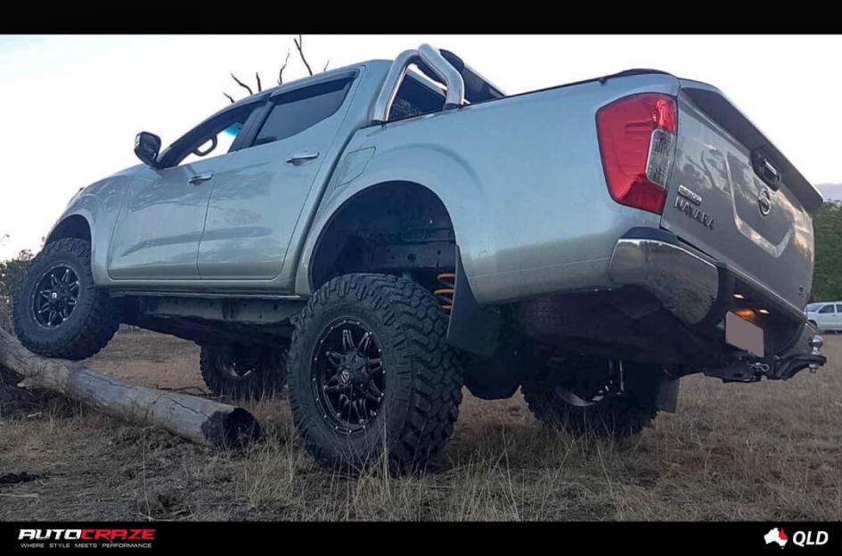 NISSAN NAVARA HOSTAGE MATTE BLACK