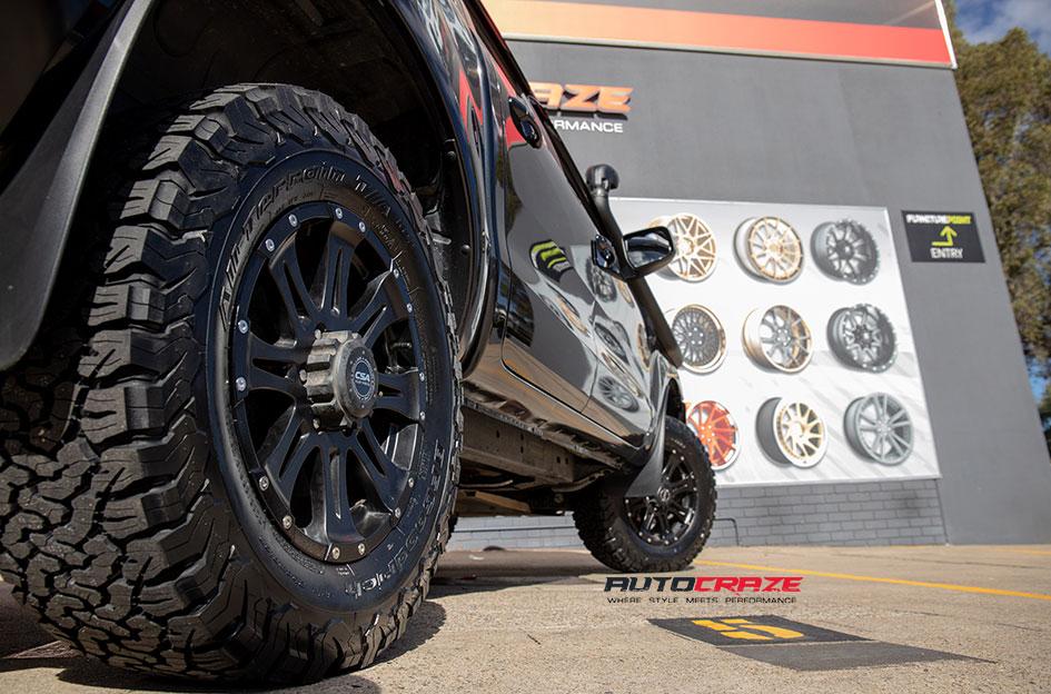 FORD RANGER RAPTOR SATIN BLACK