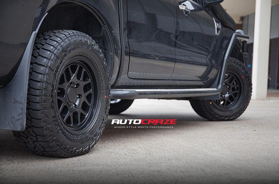 FORD RANGER BULLY OL KM717 SATIN BLACK