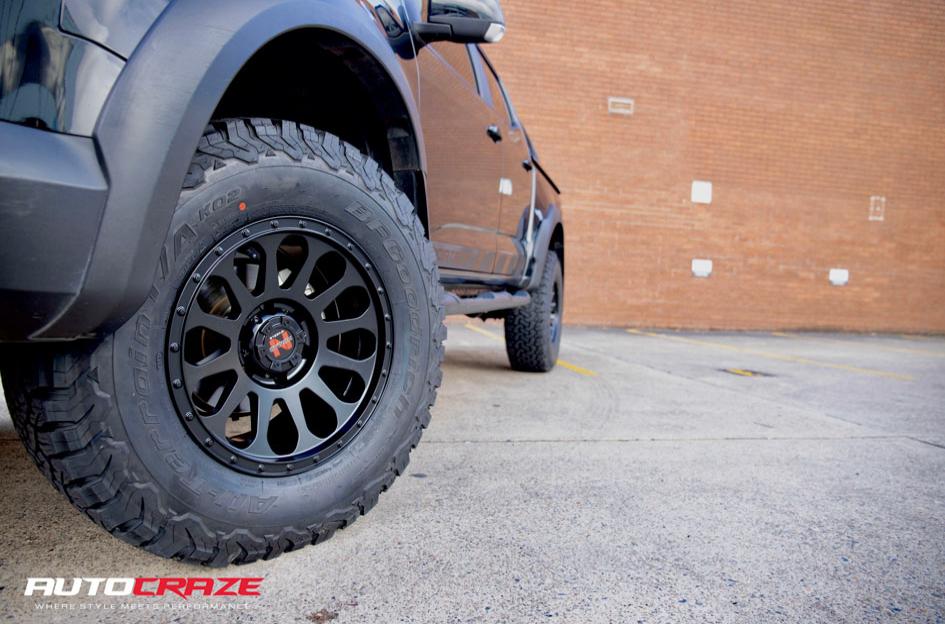 HOLDEN COLORADO VICTIM MATTE BLACK