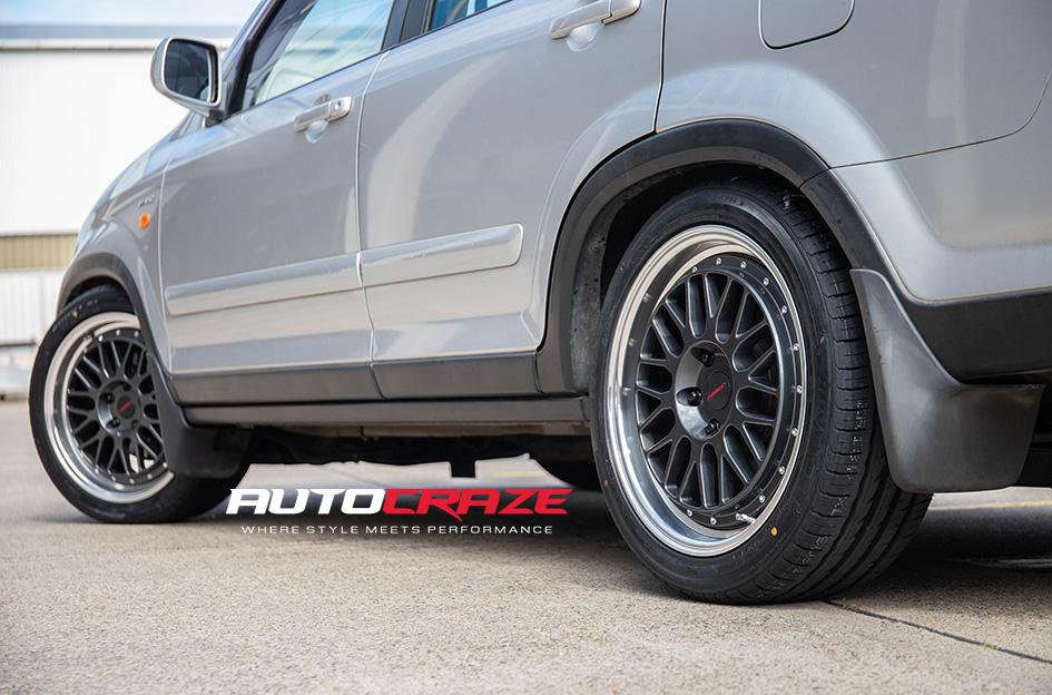 HONDA-CRV-ZR5--GUN-METAL-POLISHED-LIP