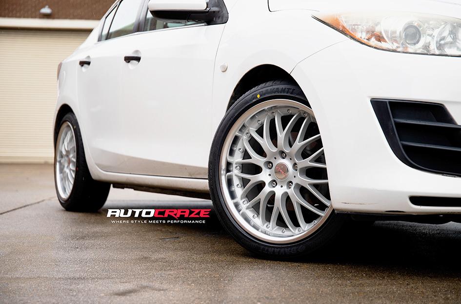 MAZDA 3 ZR2 HYPER SILVER