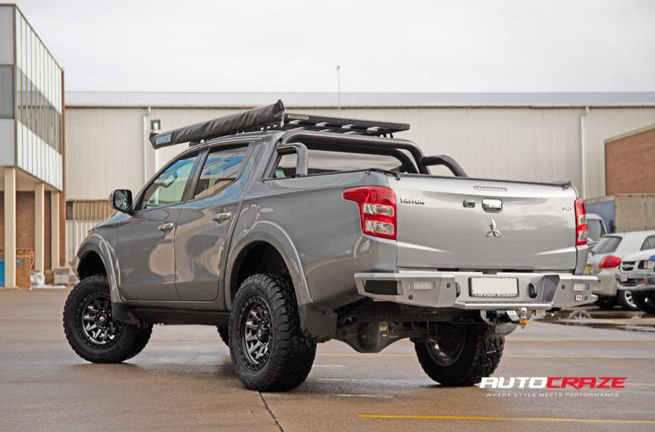 MITSUBISHI TRITON COVERT MATTE ANTHRACITE BLACK RING