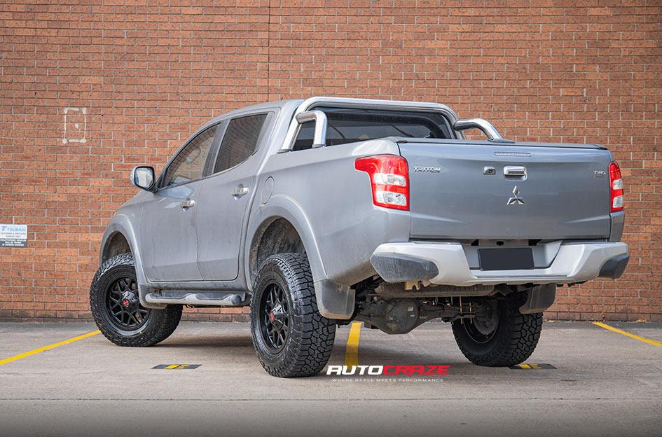 MITSUBISHI TRITON JUDGE MATTE BLACK