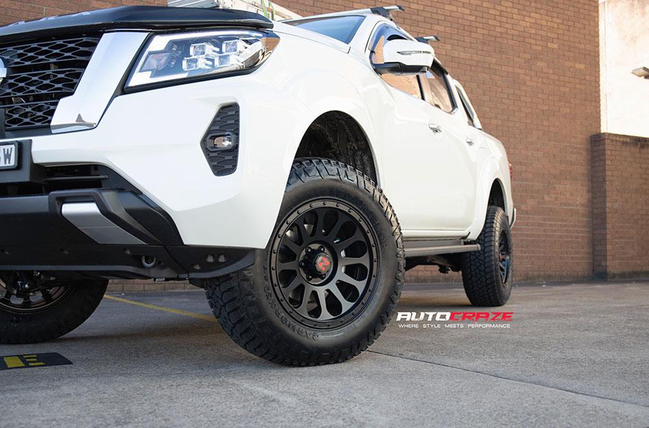 NISSAN-NAVARA-VICTIM-MATTE-BLACK