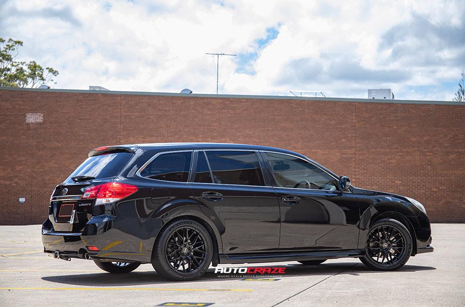 SUBARU LIBERTY HOCKENHEIM GLOSS BLACK