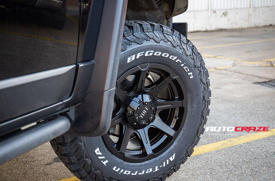 TOYOTA FJ CRUISER T05 SATIN BLACK