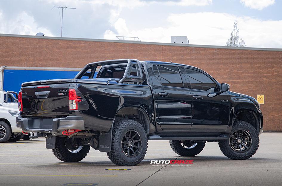 TOYOTA HILUX N80 4WD SNIPER SATIN BLACK