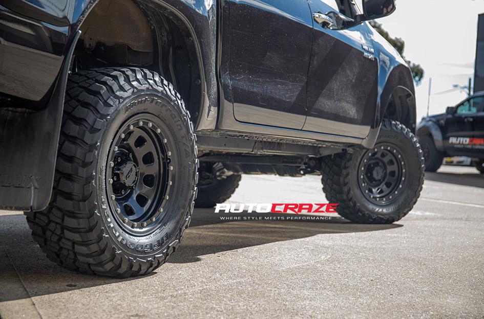 TOYOTA HILUX N80 4WD D LOCKER BLACK
