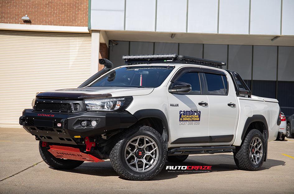 TOYOTA HILUX 4WD SABBATH HYPERBLACK