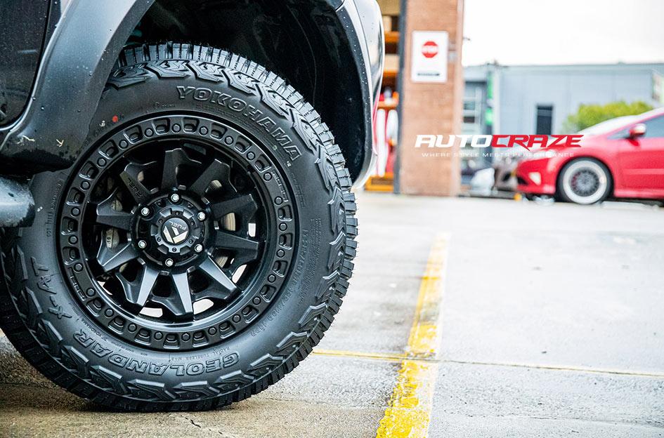 TOYOTA HILUX N80 4WD COVERT MATTE BLACK