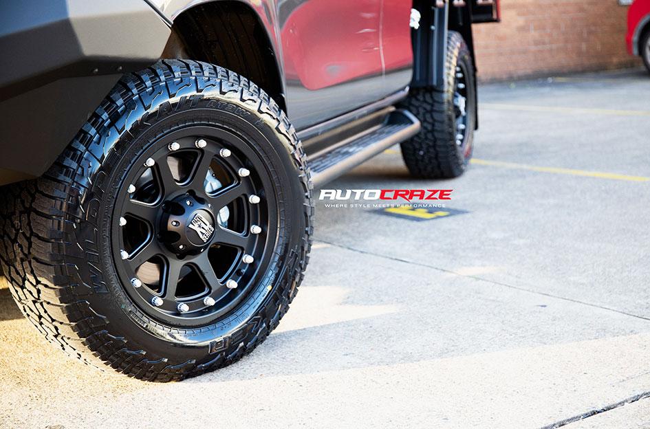 TOYOTA HILUX N80 4WD ADDICT MATTE BLACK
