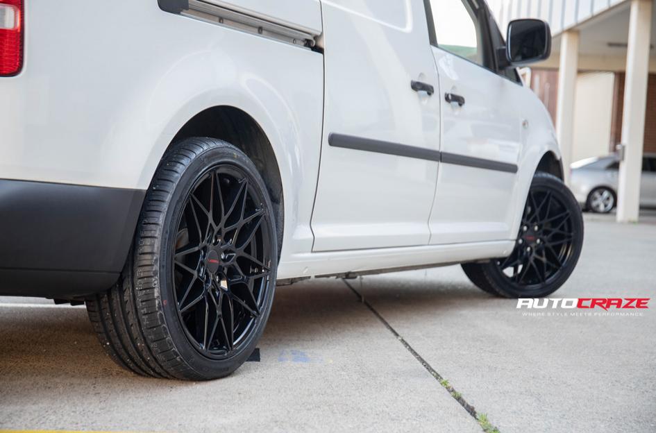 VOLKSWAGEN CADDY ZR1 GLOSS BLACK