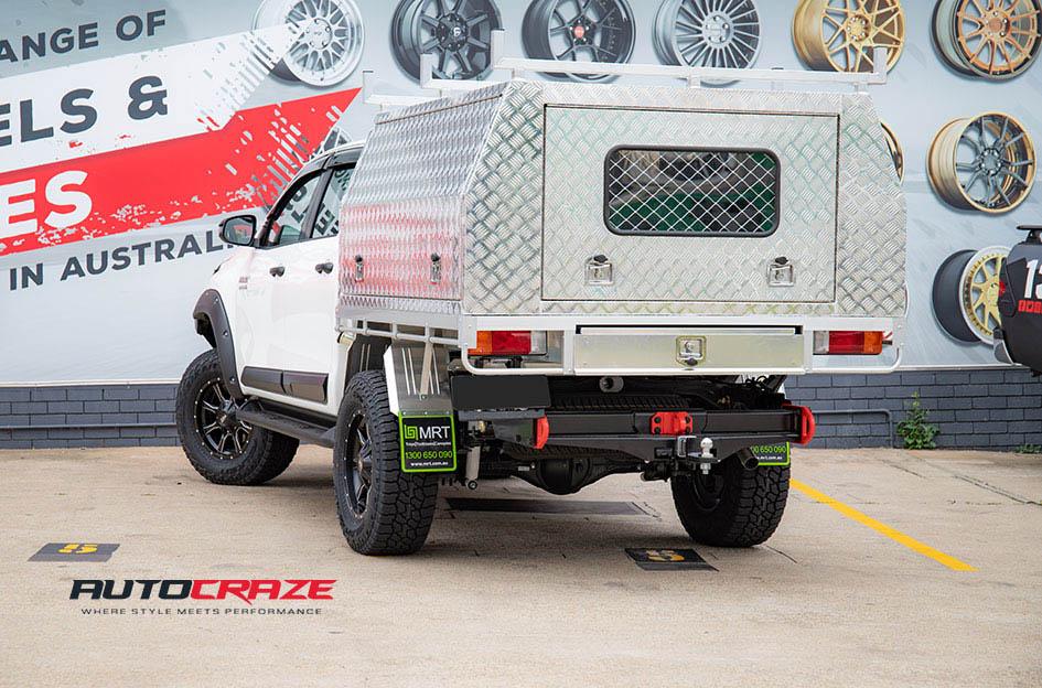 TOYOTA HILUX N80 4WD MO970 SATIN BLACK MILLED ACCENTS