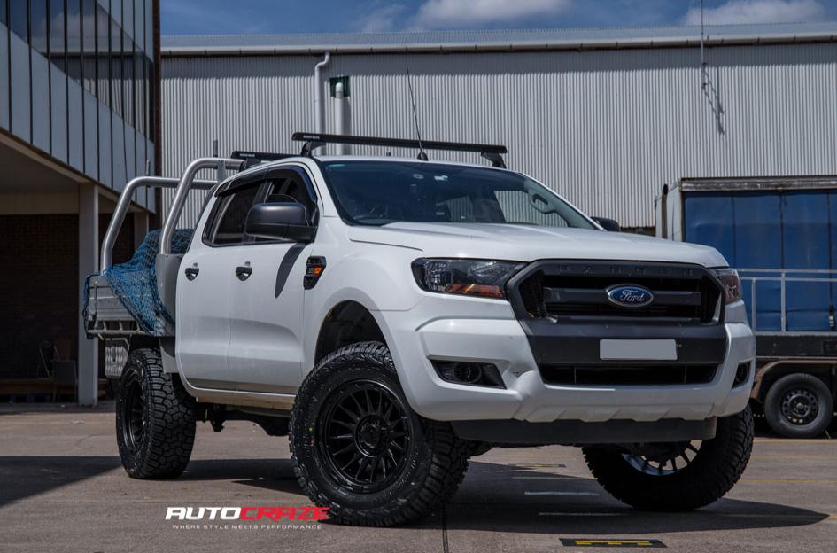 FORD RANGER IMPACT SATIN BLACK