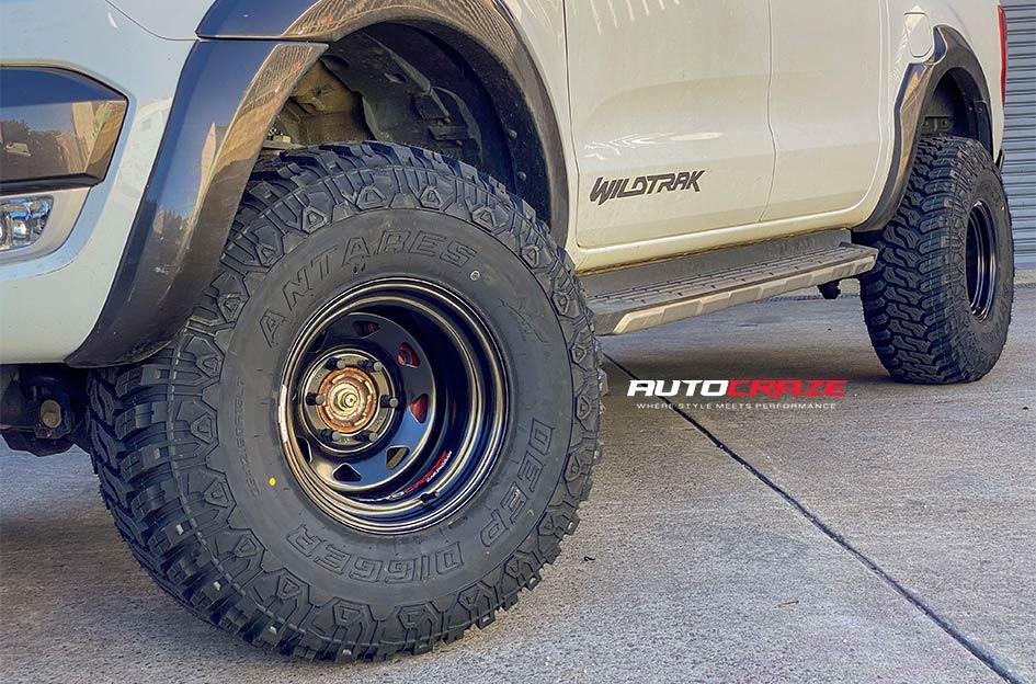 FORD-RANGER-TERRA-SATIN-BLACK