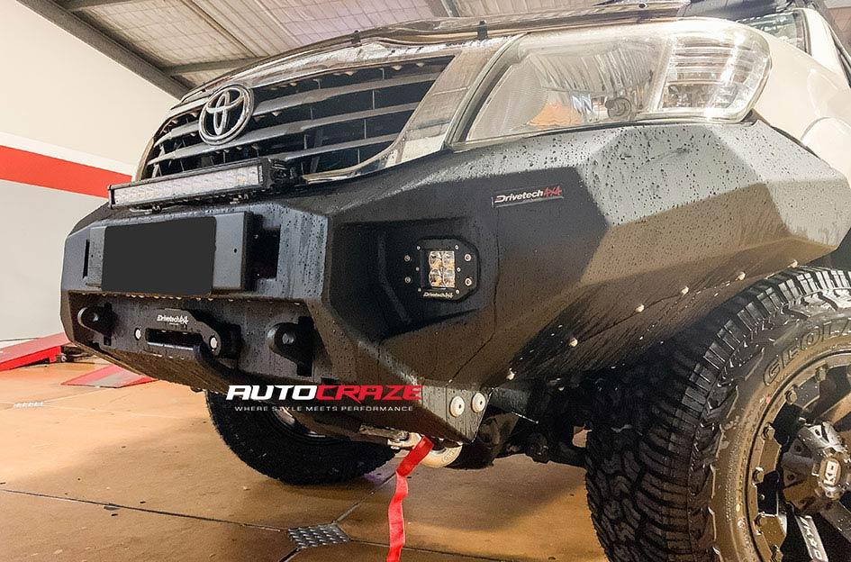 TOYOTA HILUX N70 4WD AMBUSH MATTE BLACK