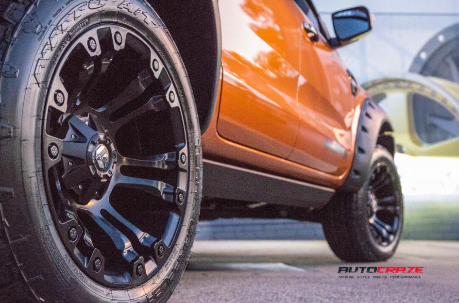 FORD-RANGER-VAPOR-MATTE-BLACK