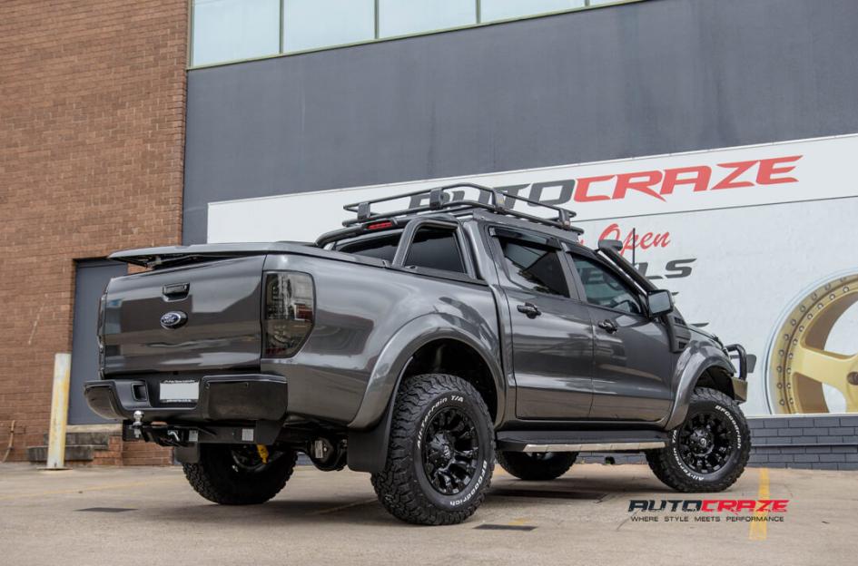 FORD-RANGER-VAPOR-MATTE-BLACK