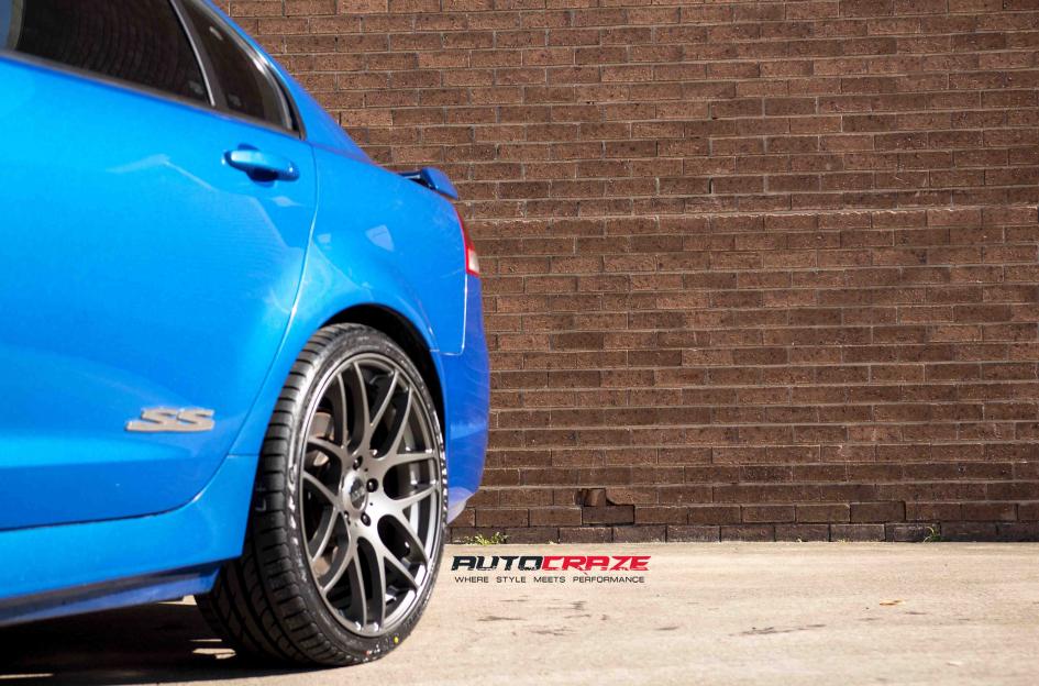 HOLDEN-COMMODORE-M-SPEC-GUN-METALLIC-MATTE