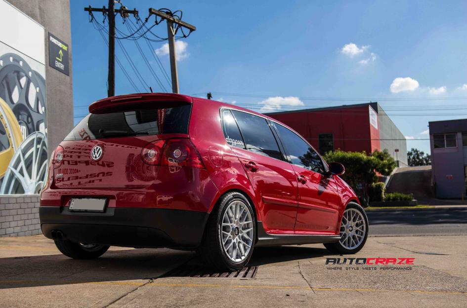 VOLKSWAGEN GOLF RSE SILVER