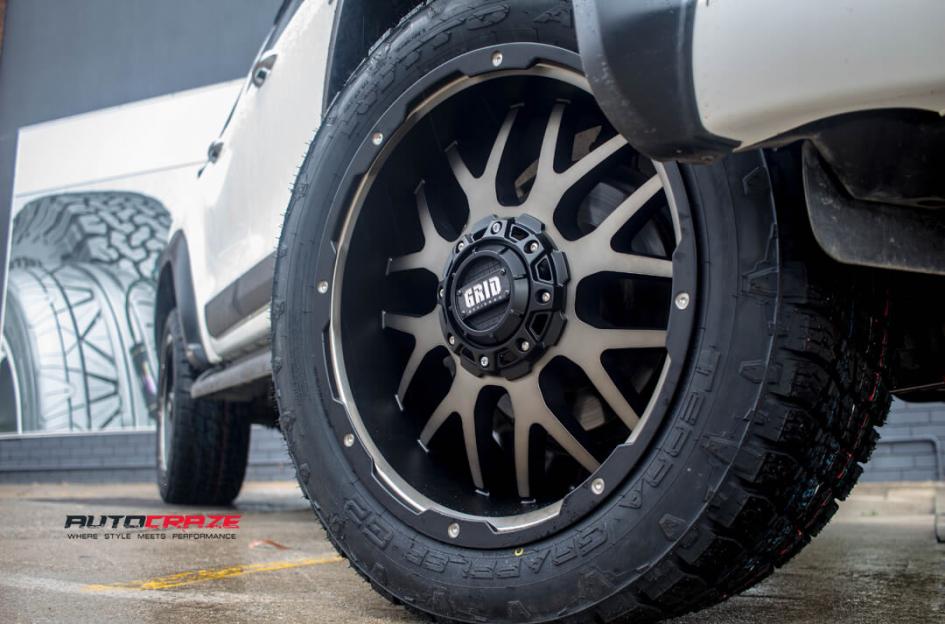 TOYOTA HILUX N80 4WD GD02 MATTE BLACK MACHINED FACE 