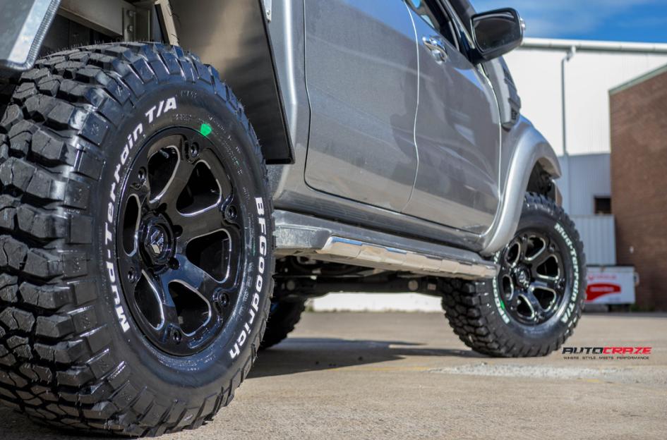 FORD RANGER BEAST GLOSS BLACK MILLED ACCENTS