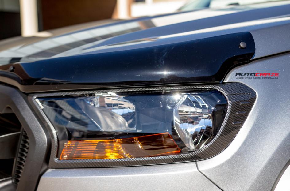 FORD RANGER GRUNT G1 SILVER WITH BLACK CENTRE POLISH LIP