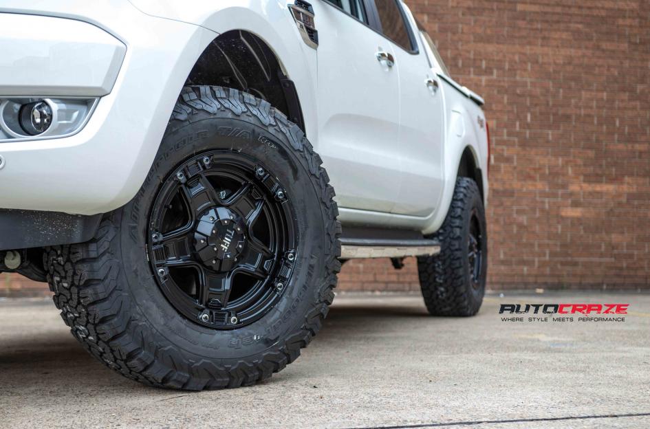 FORD-RANGER-T10-GLOSS-BLACK-MILLED-SPOKE-EDGE-2