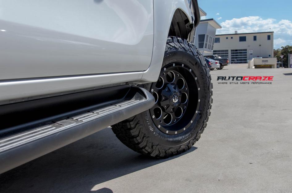 TOYOTA HILUX N80 4WD REVOLVER GLOSS BLACK WITH MILLED ACCENTS