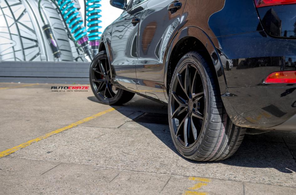AUDI Q3 MISANO MATTE BLACK
