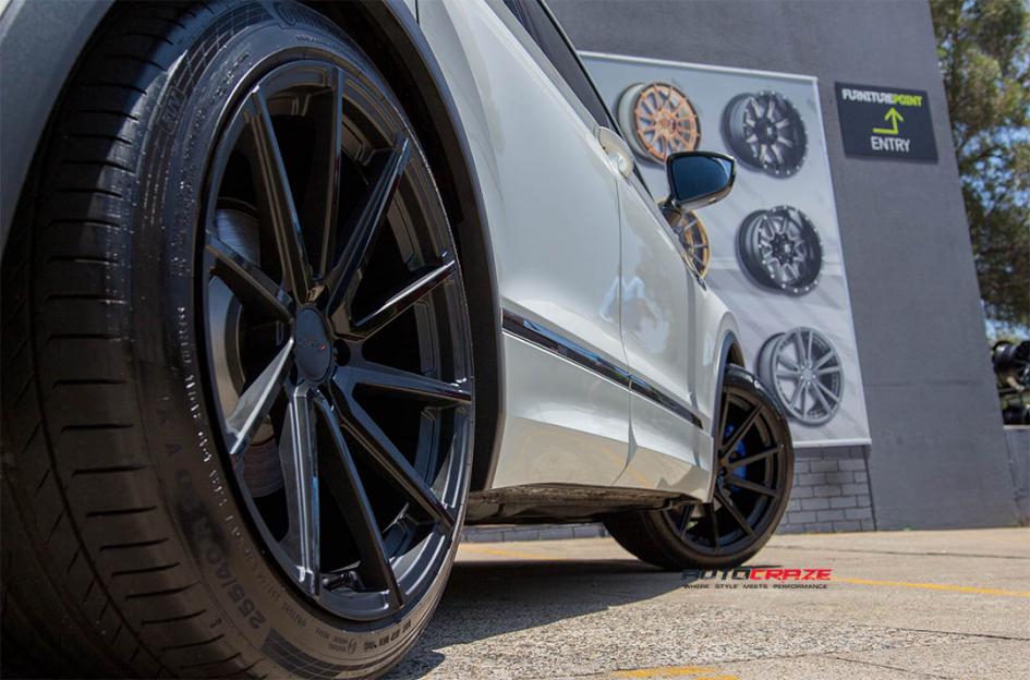 VOLKSWAGEN TIGUAN WATKINS MATTE BLACK WITH GLOSS BLACK FACE