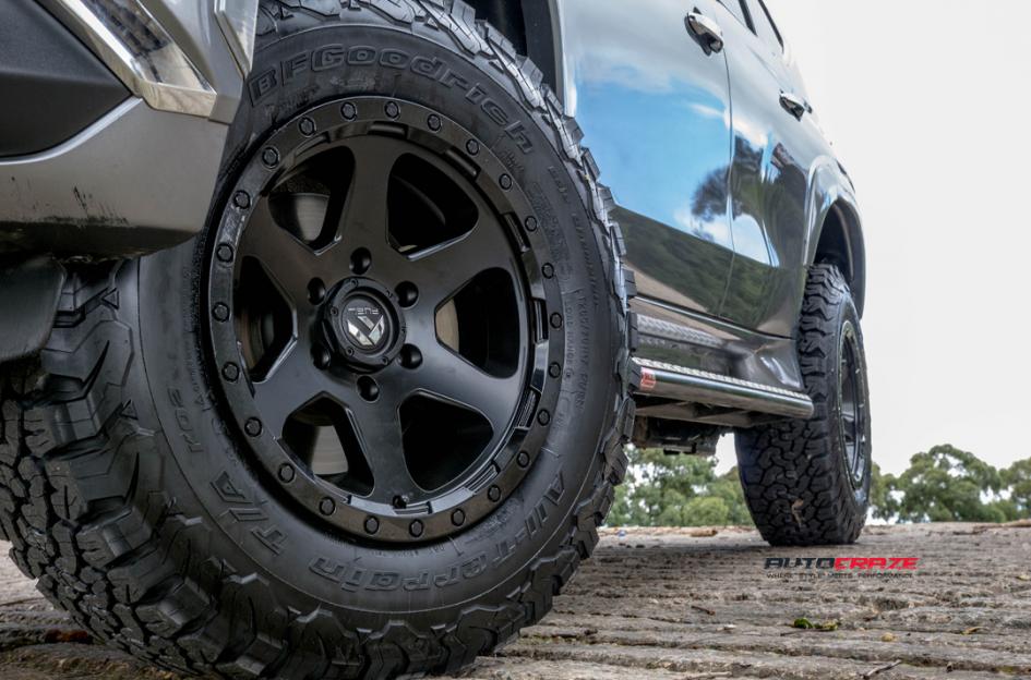 MITSUBISHI PAJERO SPORT RIPPER MATTE BLACK