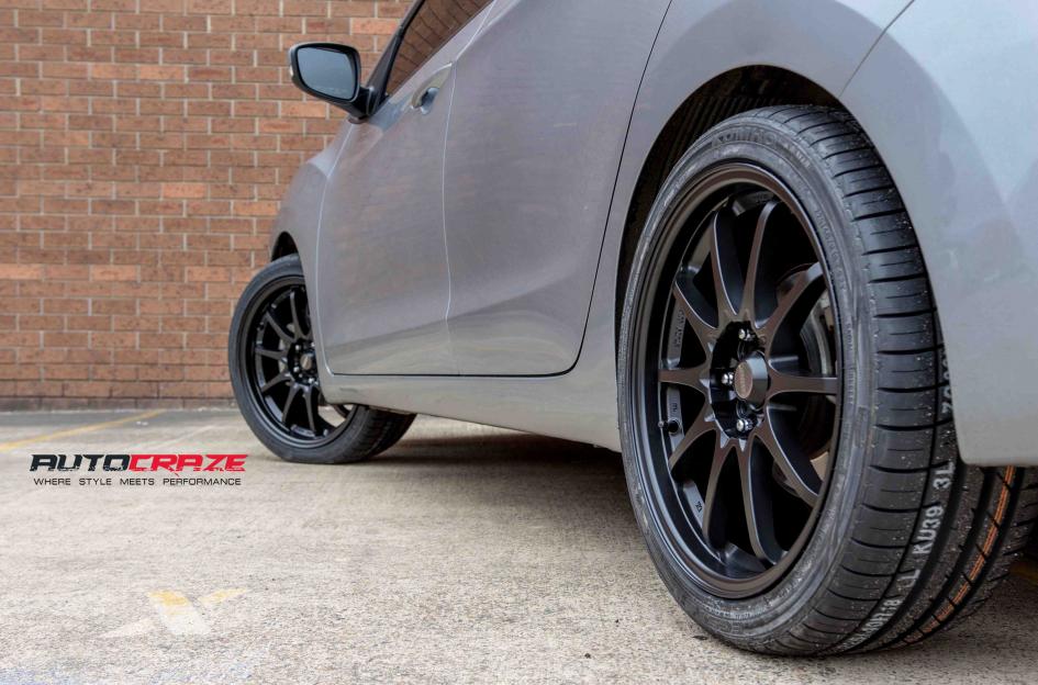HYUNDAI I30 ROTATE MATTE BLACK 