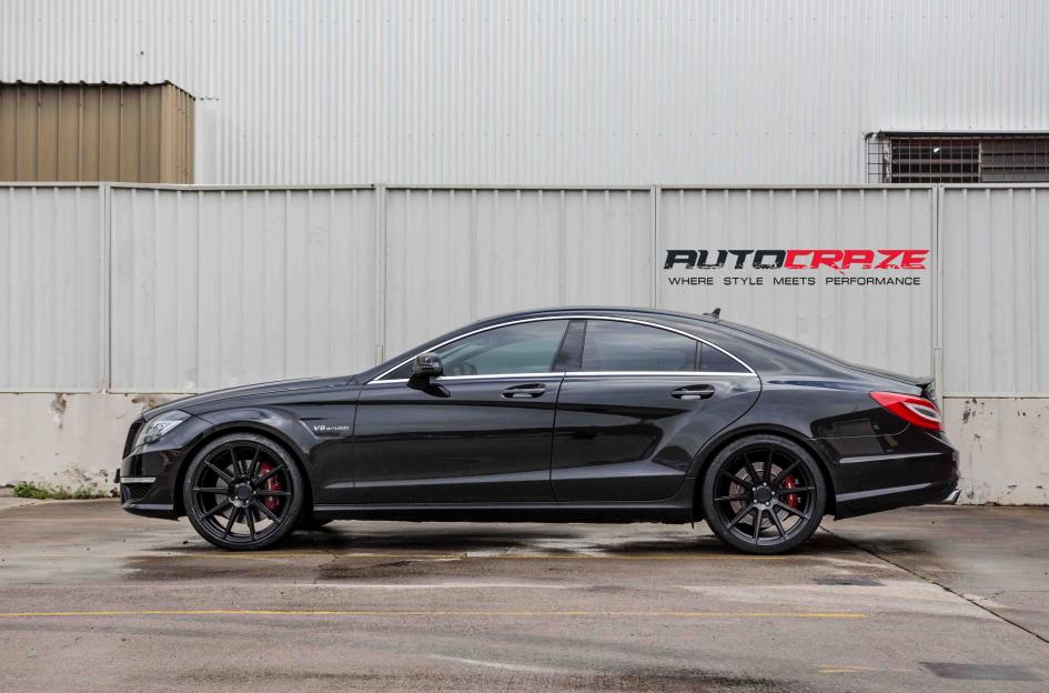MERCEDES CLS CLASS SF04 MATTE BLACK