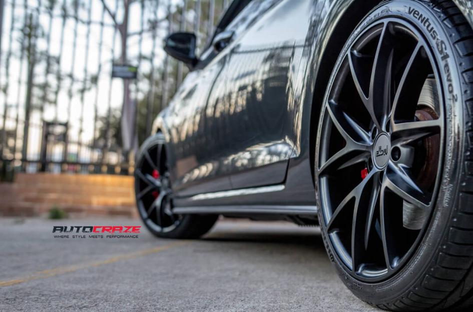 VOLKSWAGEN GOLF MISANO MATTE BLACK