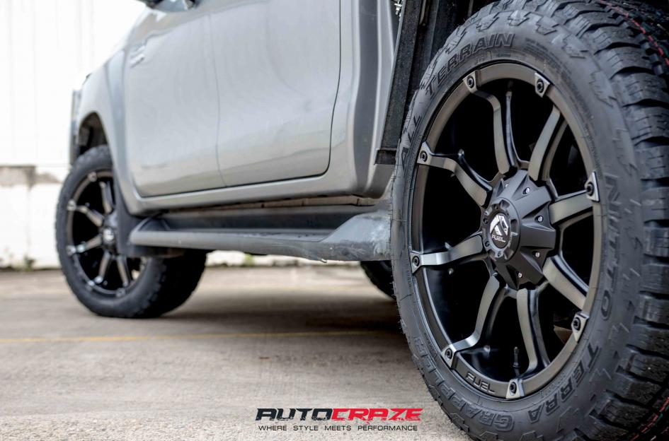 TOYOTA HILUX N80 4WD COUPLER BLACK MACHINED WITH DARK TINT