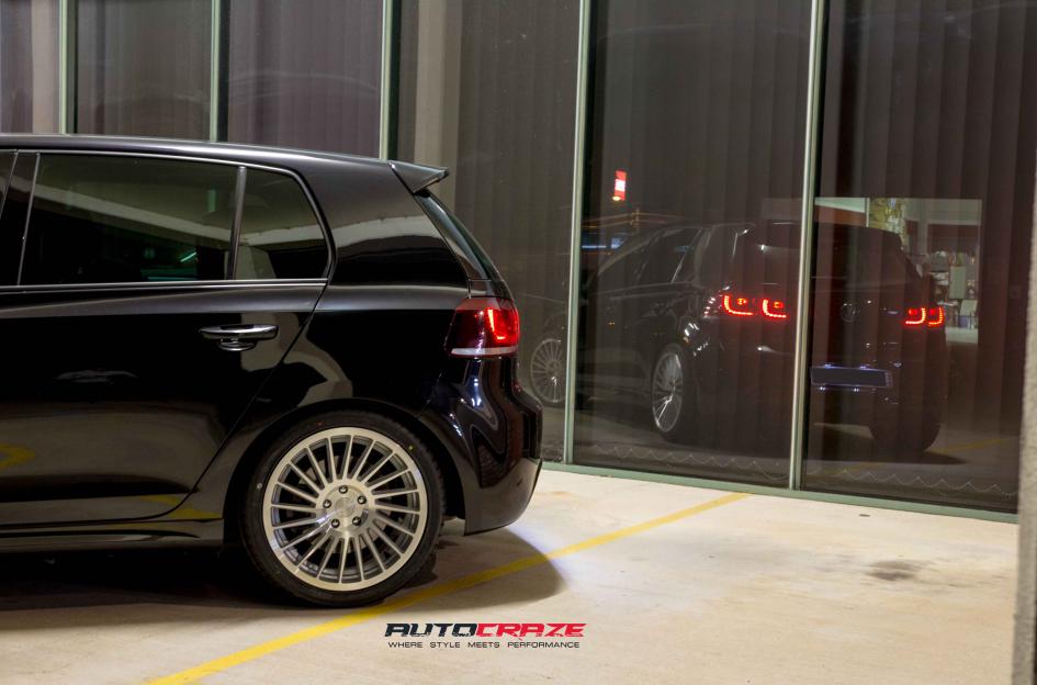 VOLKSWAGEN GOLF IND T SILVER MACHINED FACE 3