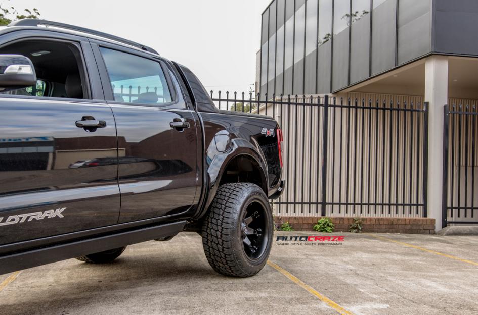 FORD RANGER OCTANE MATTE BLACK 4